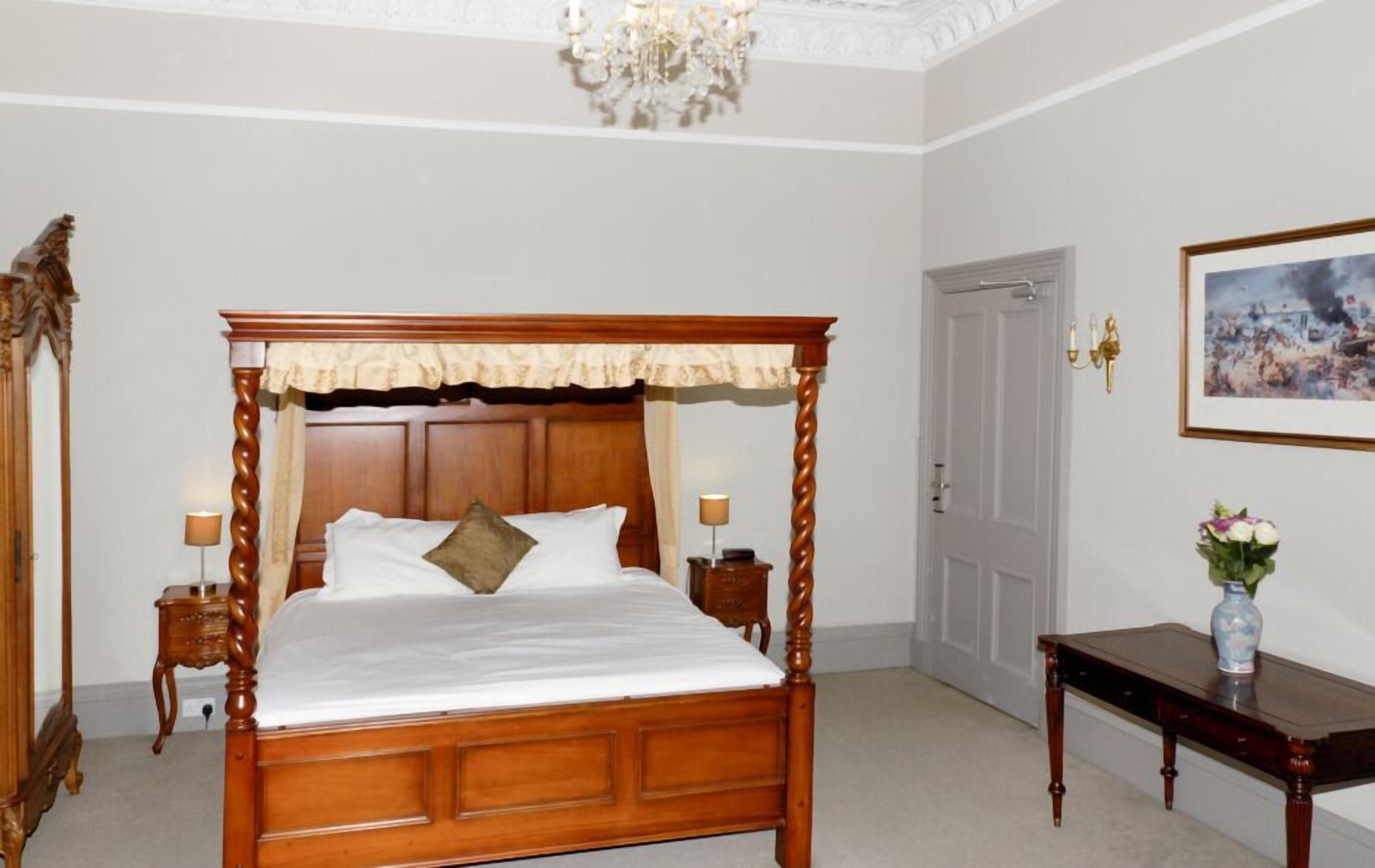 The Guards Hotel — Photos 2